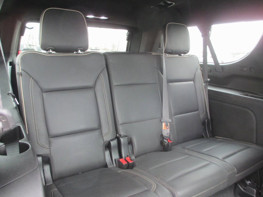 Used 2023 GMC Yukon XL SLT image 22