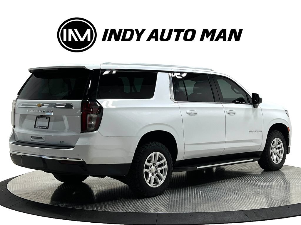 Used 2022 Chevrolet Suburban LT AWD/4WD image 4