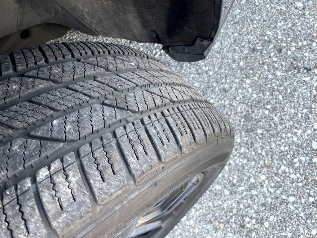 Used 2023 GMC Yukon XL Denali w/ LPO, Floor Liner Package AWD/4WD image 7