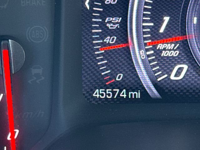 Used 2015 Chevrolet Corvette Stingray Coupe w/ 3LT Preferred Equipment Group image 31