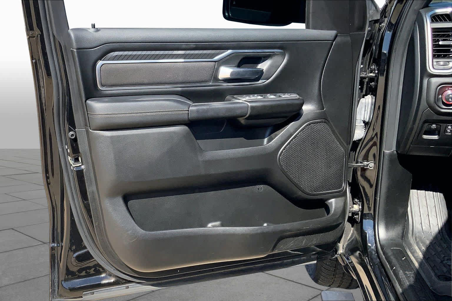 Used 2025 RAM 1500 Big Horn AWD/4WD image 20