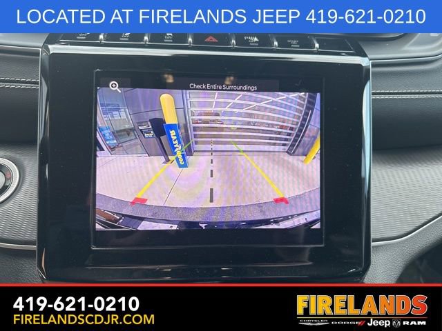 Used 2023 Jeep Grand Cherokee Laredo w/ Luxury Tech Group I image 29