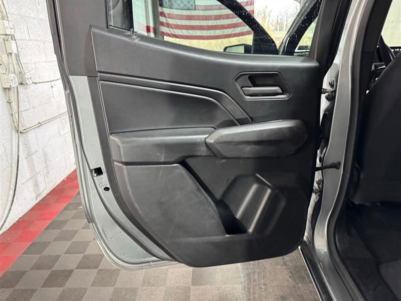 Used 2023 Chevrolet Colorado W/T RWD image 10