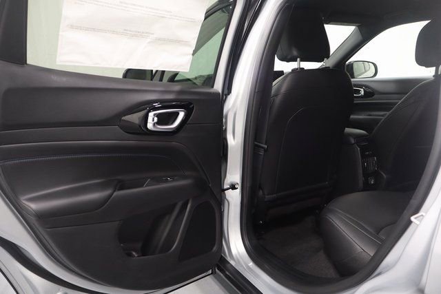 New 2026 Jeep Compass Limited image 12
