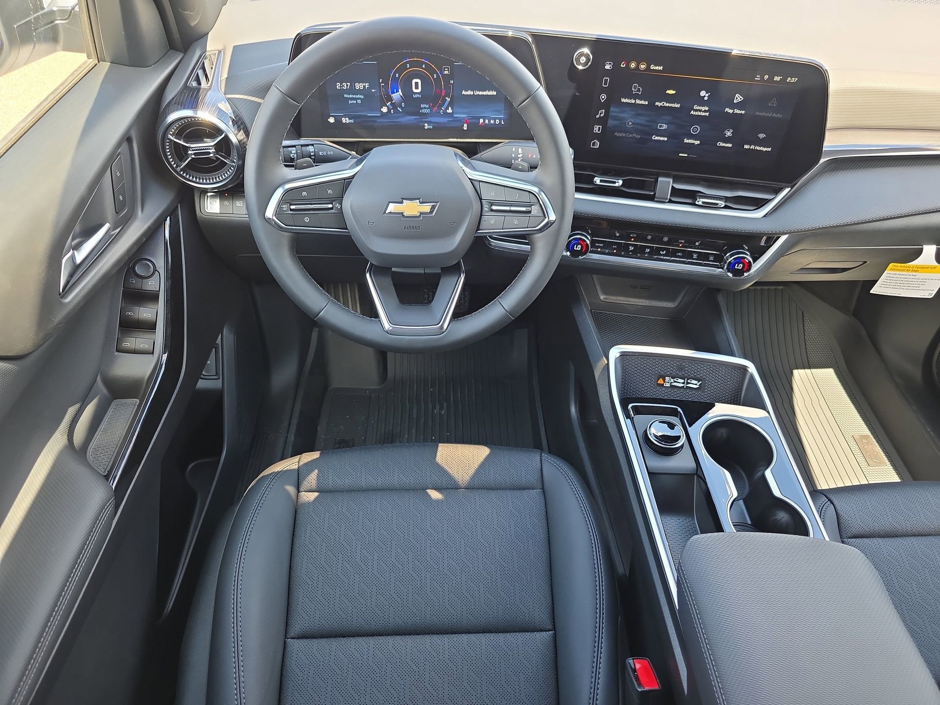 New 2026 Chevrolet Equinox LT w/ Convenience Package II FWD image 12