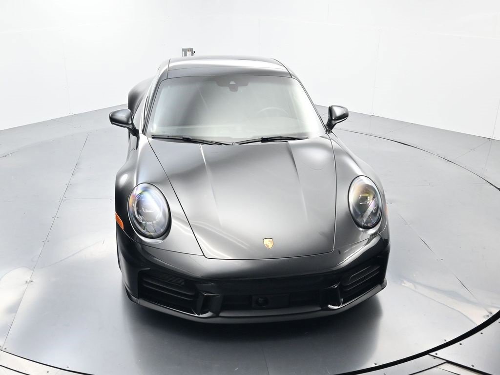 Used 2025 Porsche 911 Carrera image 38