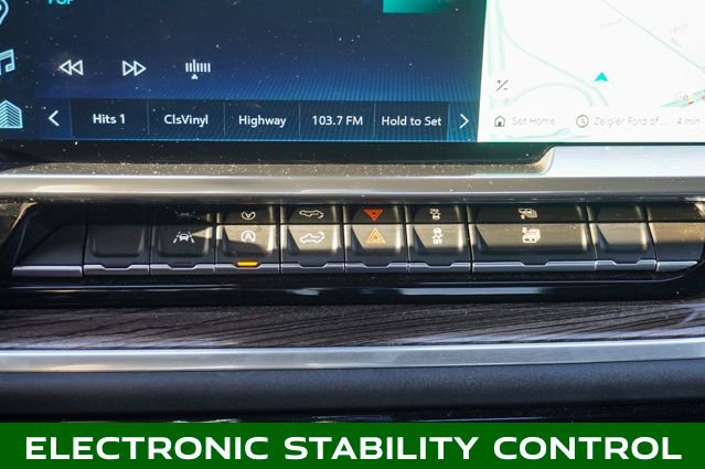 Used 2025 Chevrolet Silverado 1500 LT image 15