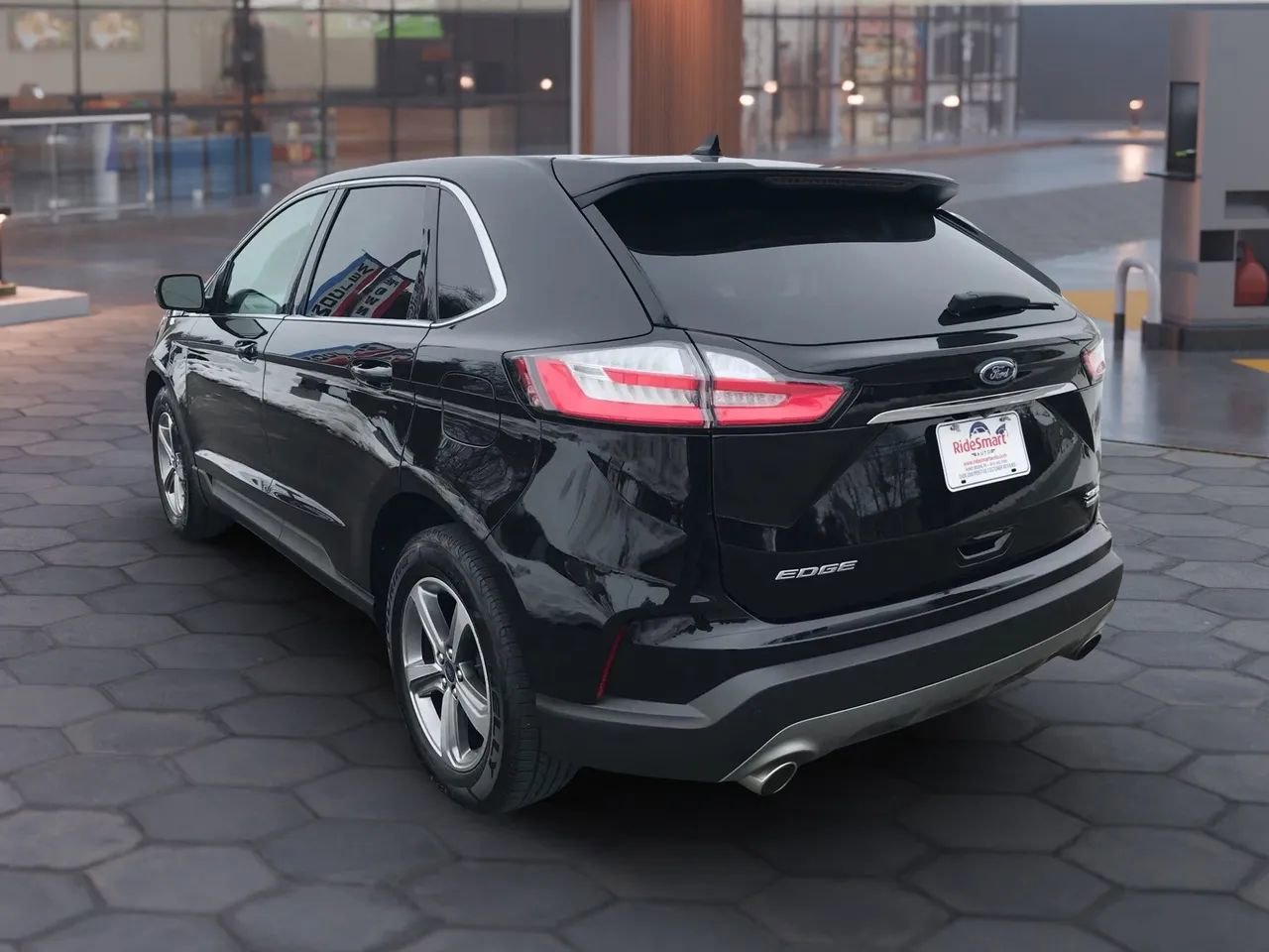 Used 2020 Ford Edge SEL w/ Convenience Package image 8