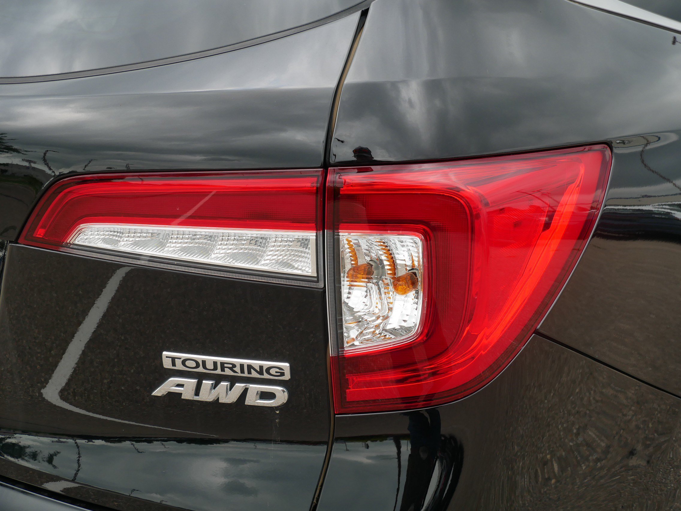 Used 2022 Honda Pilot Touring image 17
