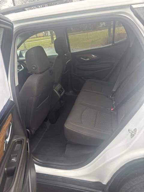 Used 2021 GMC Terrain SLE w/ Driver Convenience Package image 6