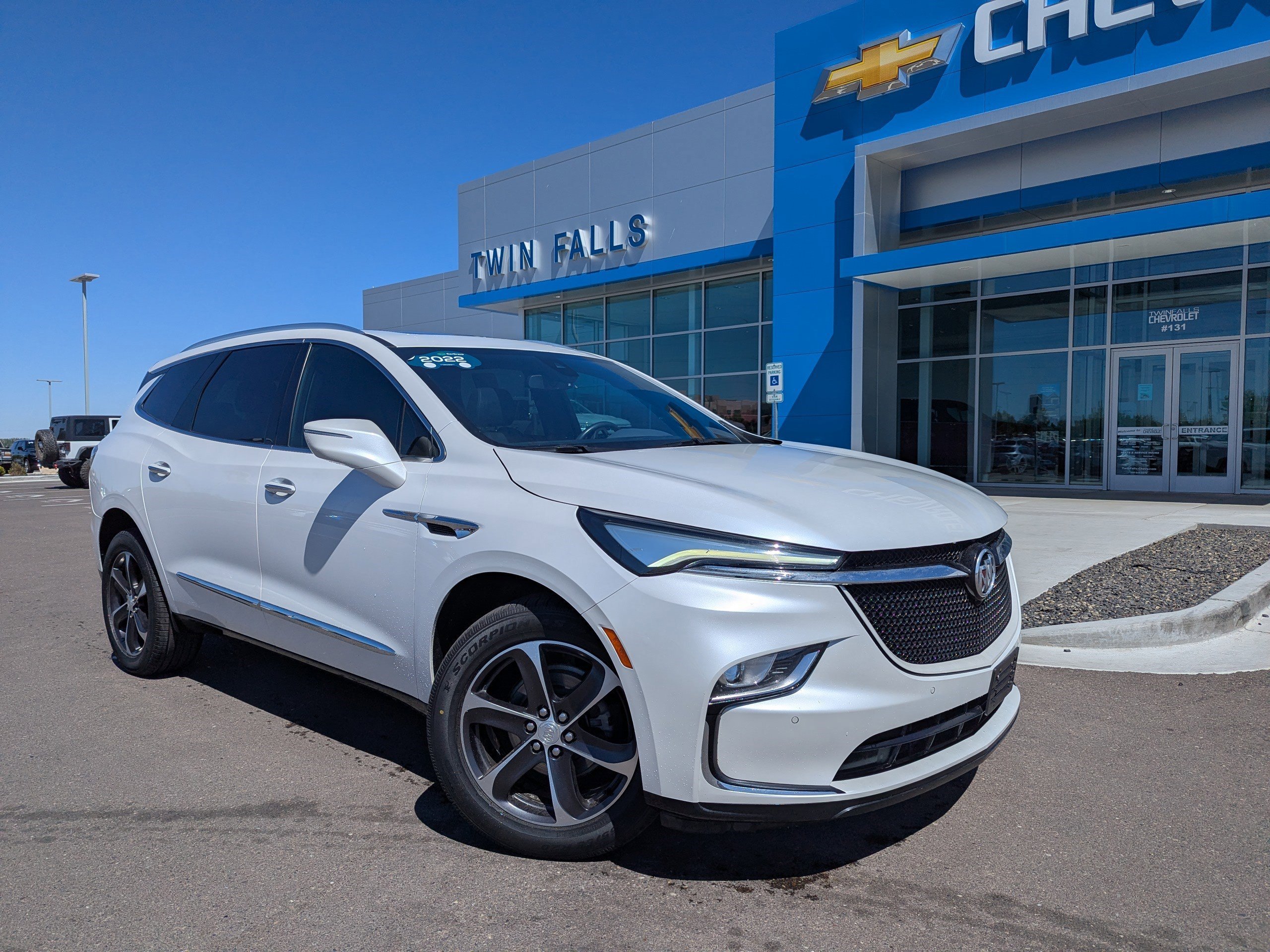 Certified 2022 Buick Enclave Essence w/ Experience Buick Package