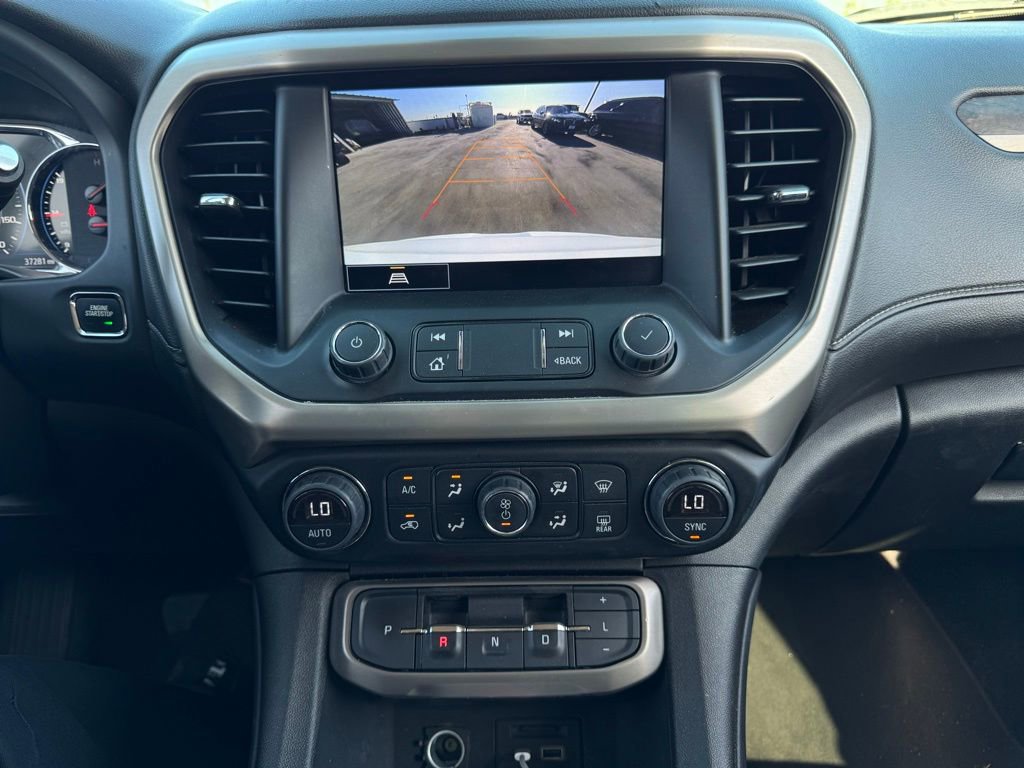 Used 2023 GMC Acadia Denali image 9