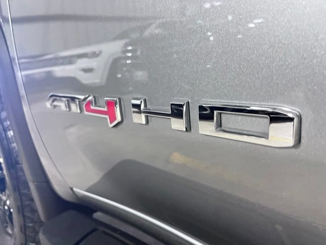Used 2024 GMC Sierra 2500 AT4 w/ Technology Package AWD/4WD image 35