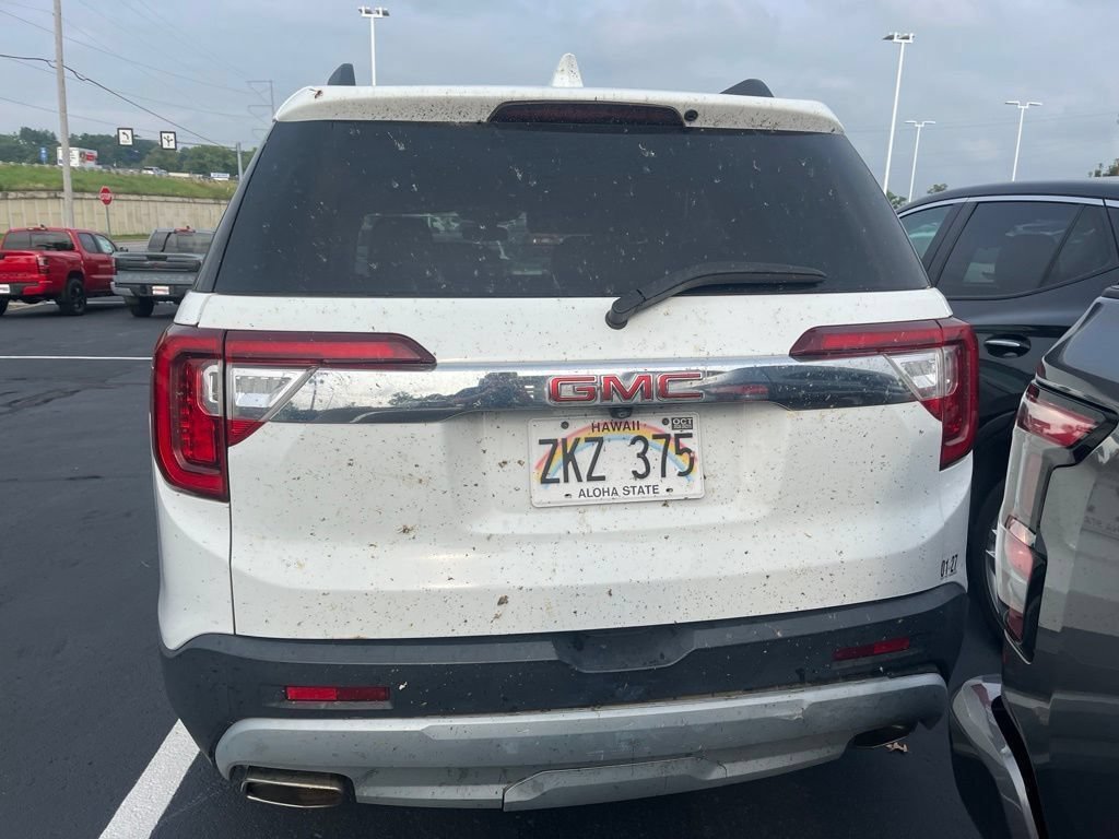 Used 2023 GMC Acadia SLT AWD/4WD image 3