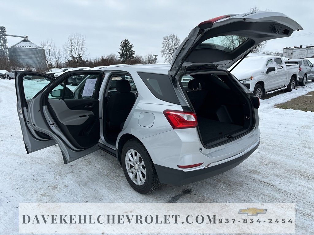 Used 2018 Chevrolet Equinox LS image 23