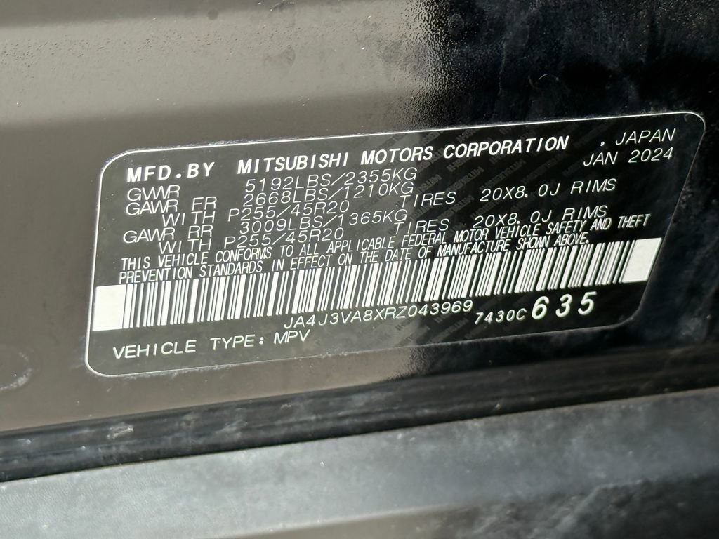 Used 2024 Mitsubishi Outlander SE image 37