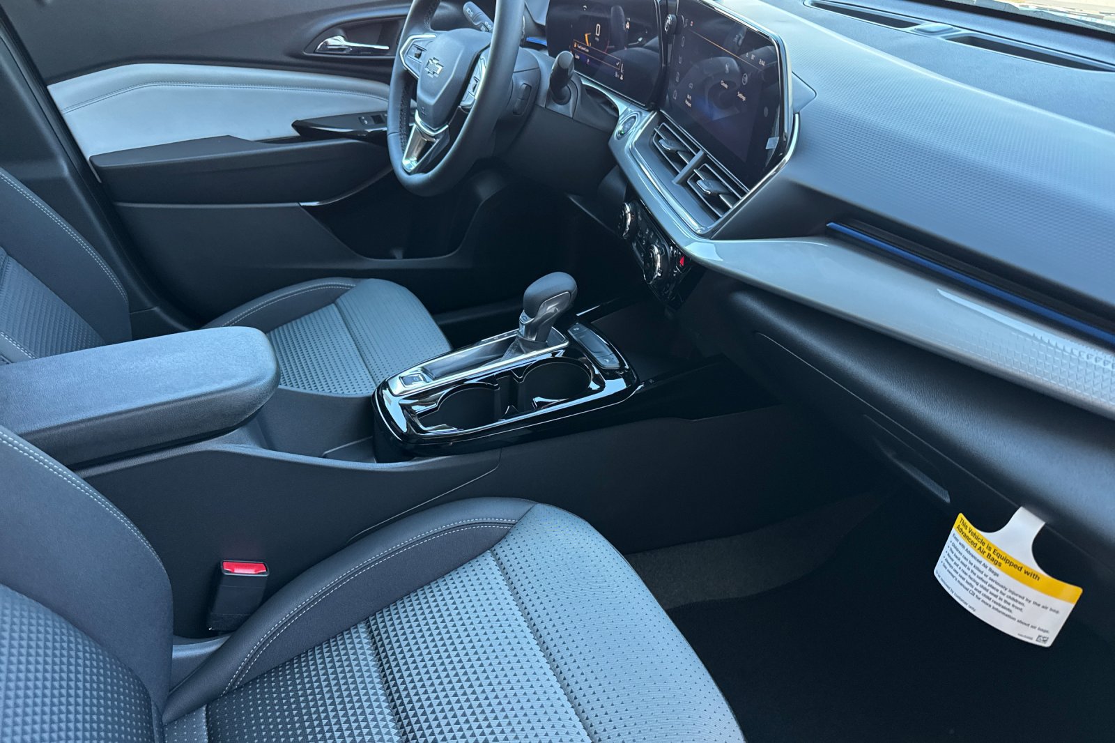 New 2026 Chevrolet Trax LT w/ Driver Confidence Package FWD image 15