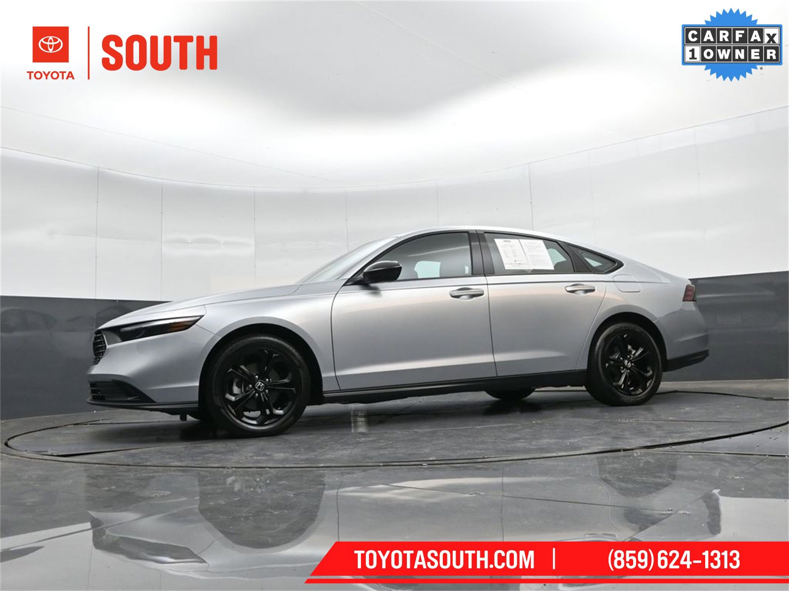Used 2025 Honda Accord SE image 35