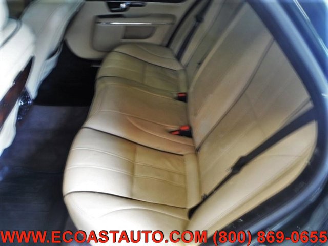 Used 2011 Jaguar XJ L RWD image 11
