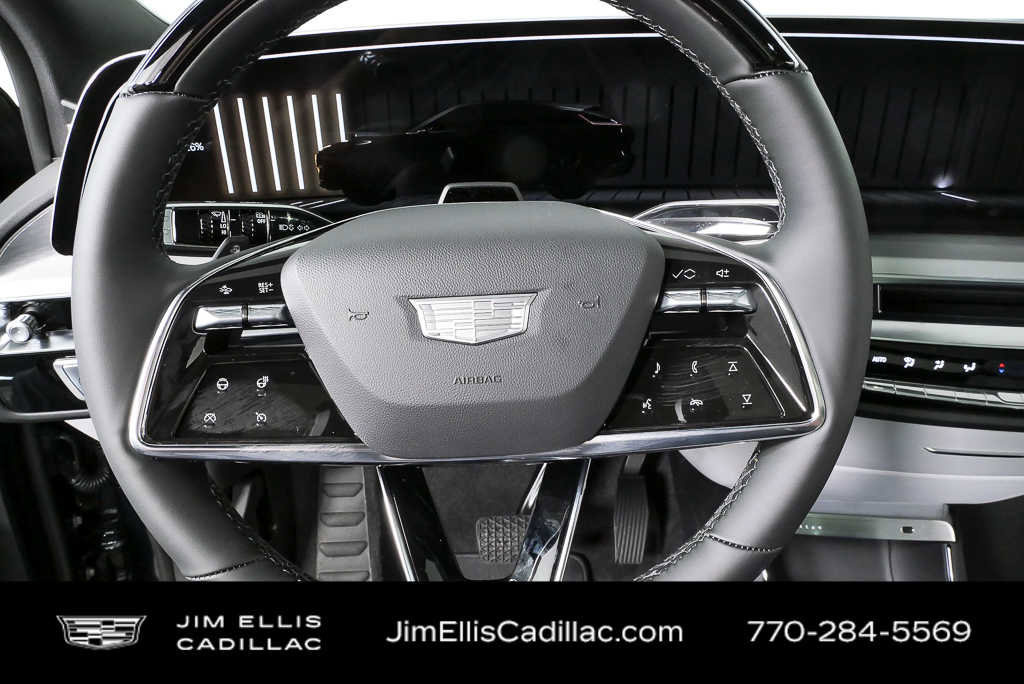 New 2026 Cadillac Lyriq Premium Luxury image 10