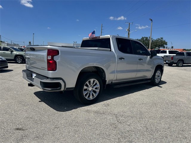 Used 2022 Chevrolet Silverado 1500 Custom image 4