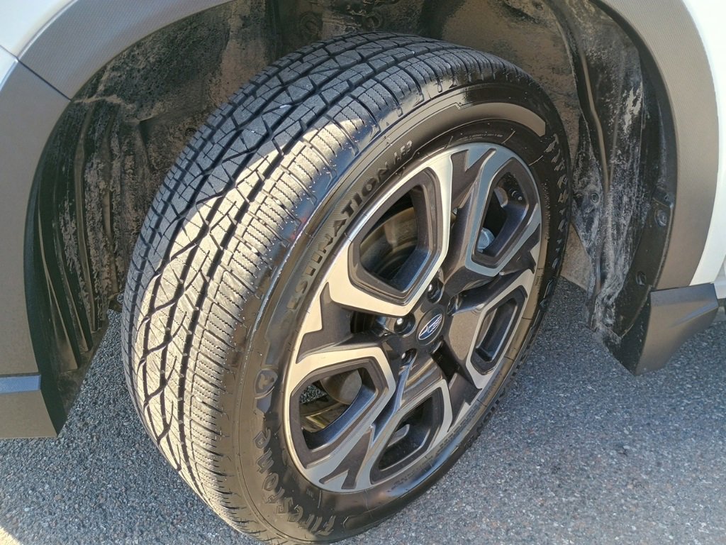 Certified 2023 Subaru Ascent Limited image 9