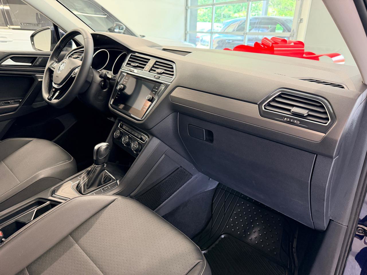Used 2021 Volkswagen Tiguan S FWD image 26