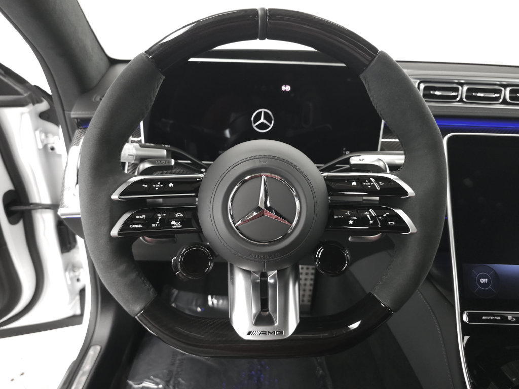 Used 2025 Mercedes-Benz S 63 AMG S image 12