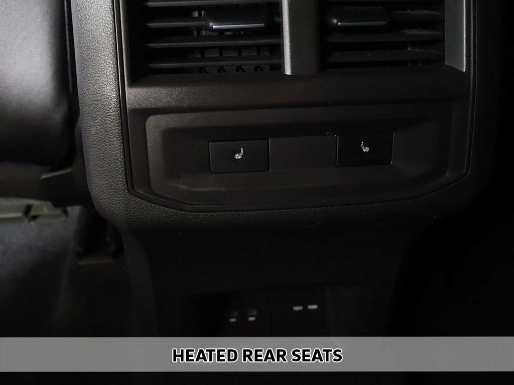 Used 2023 Volkswagen Atlas Cross Sport SEL Premium R-Line AWD/4WD image 9