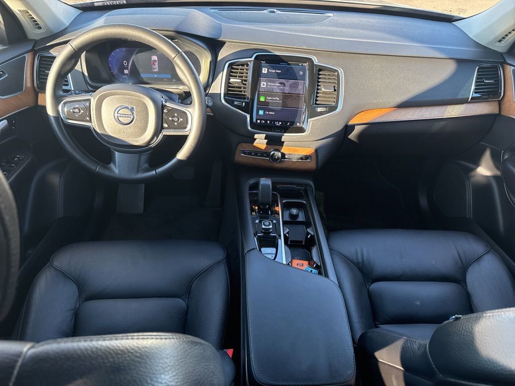Used 2024 Volvo XC90 B5 Plus image 15