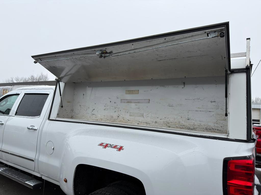 Used 2015 Chevrolet Silverado 3500 High Country w/ Duramax Plus Package image 49