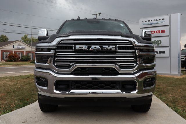 Used 2025 RAM 2500 Laramie image 6