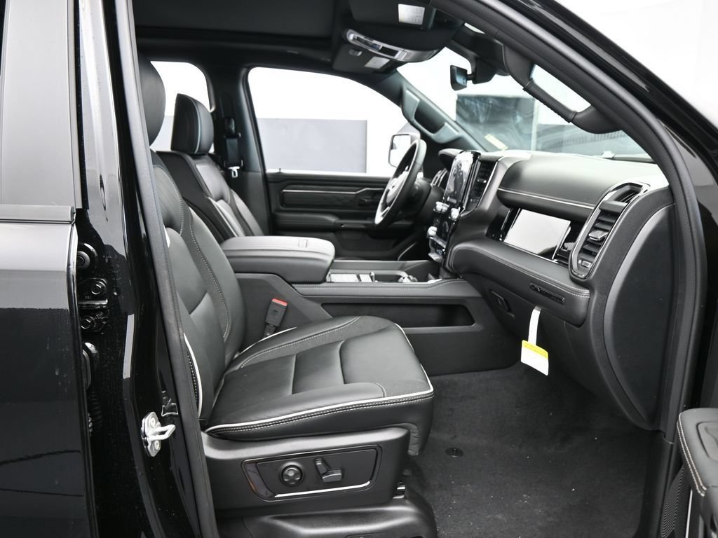 New 2026 RAM 1500 Limited w/ Night Edition AWD/4WD image 37