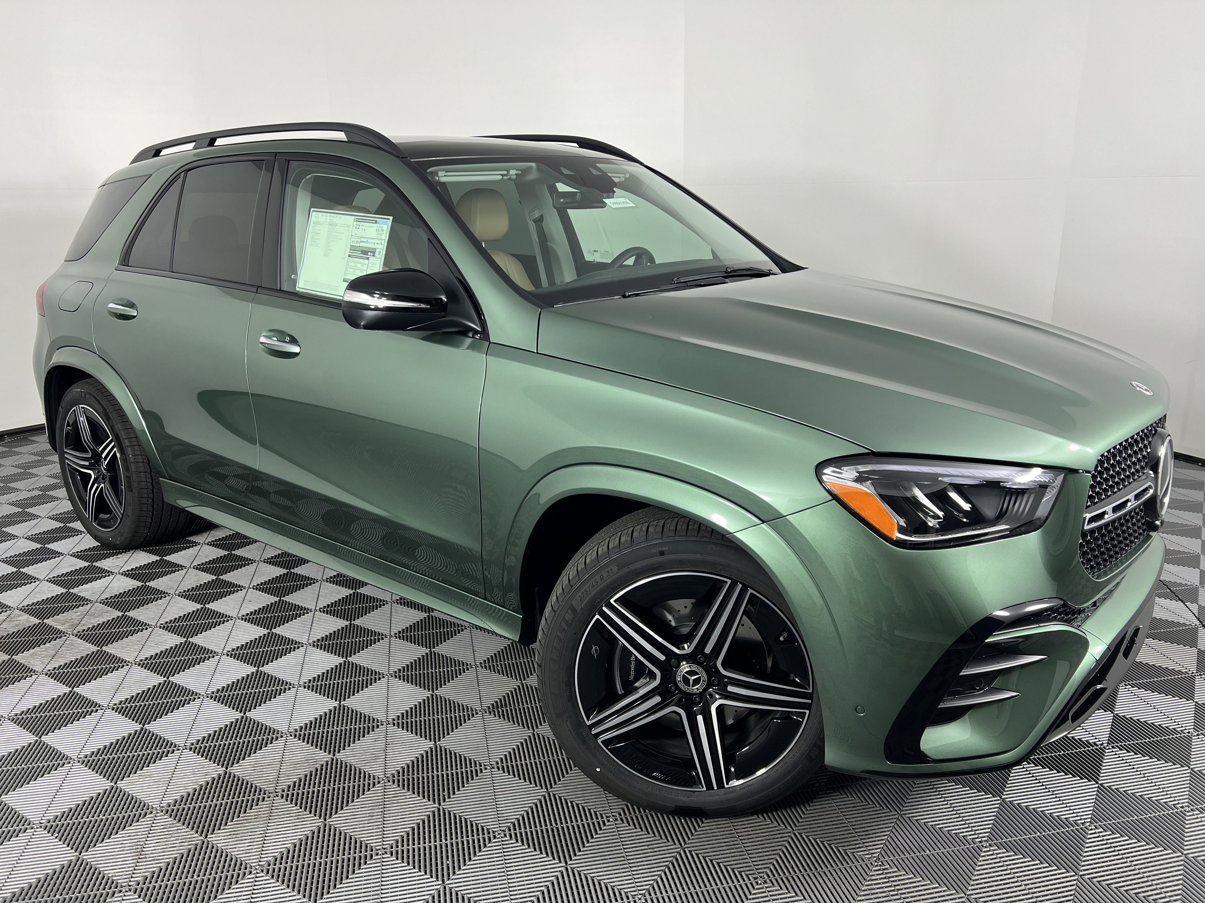 New 2026 Mercedes-Benz GLE 350 4MATIC image 2
