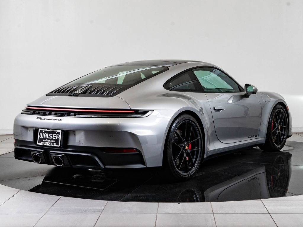Certified 2025 Porsche 911 Carrera GTS RWD image 8