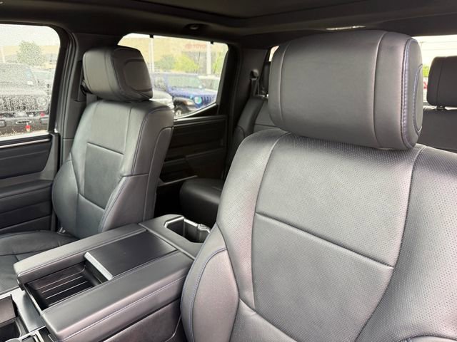 Used 2025 Toyota Tundra Platinum AWD/4WD image 10