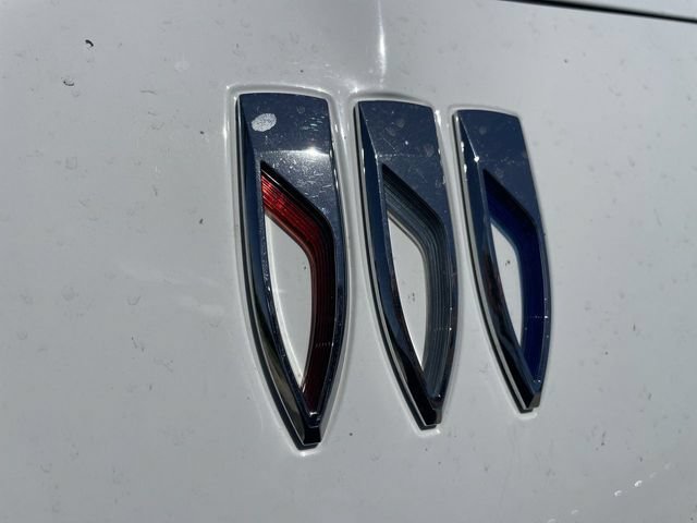 Used 2024 Buick Encore GX Sport Touring FWD image 29