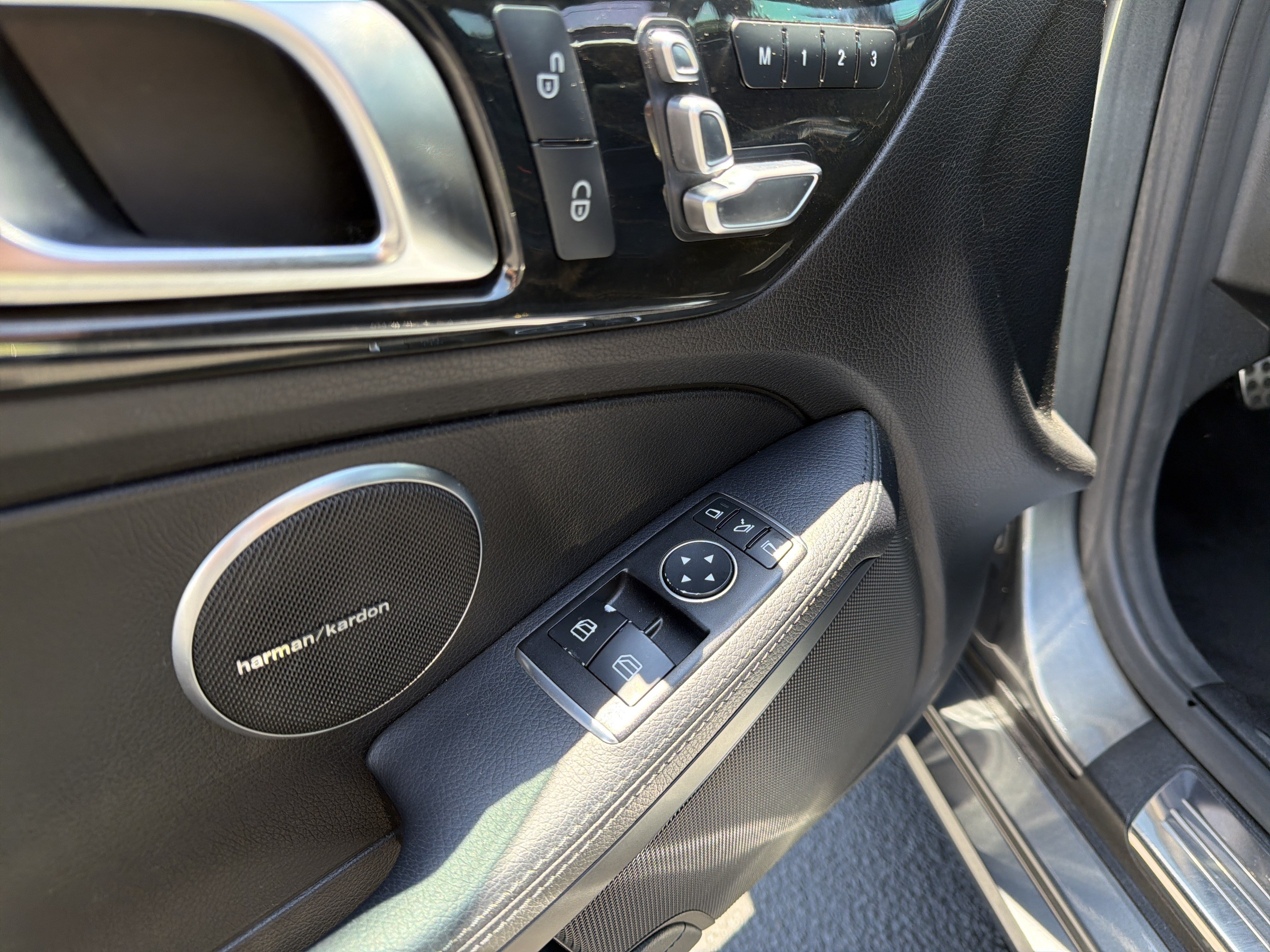 Used 2017 Mercedes-Benz SLC 300 image 15