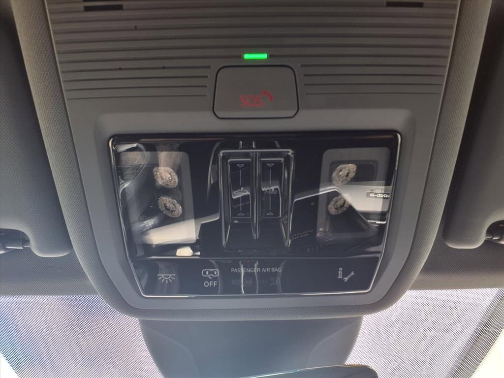 Used 2022 Audi Q4 e-tron Premium Plus w/ Premium Plus image 21