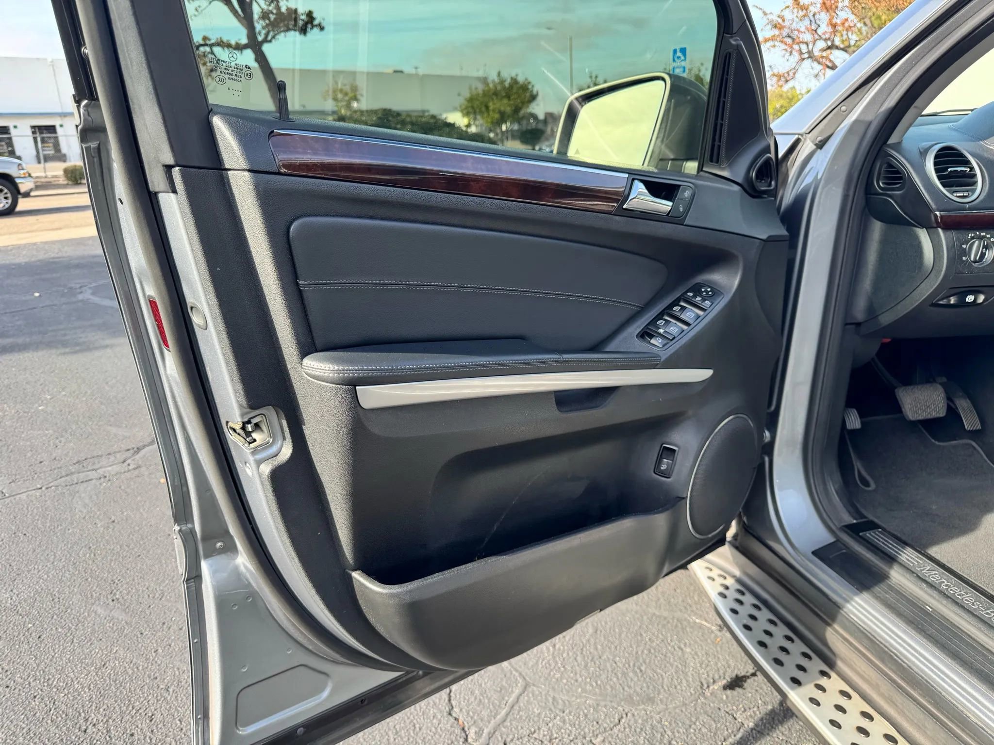 Used 2012 Mercedes-Benz GL 450 4MATIC image 15