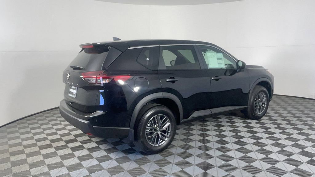 New 2025 Nissan Rogue S image 34