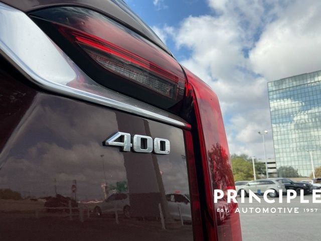 Used 2023 Cadillac XT6 Premium Luxury FWD image 11