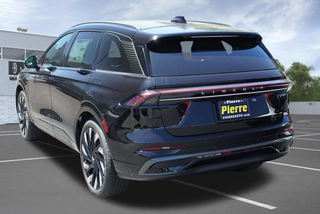 New 2026 Lincoln Nautilus Reserve AWD/4WD image 8