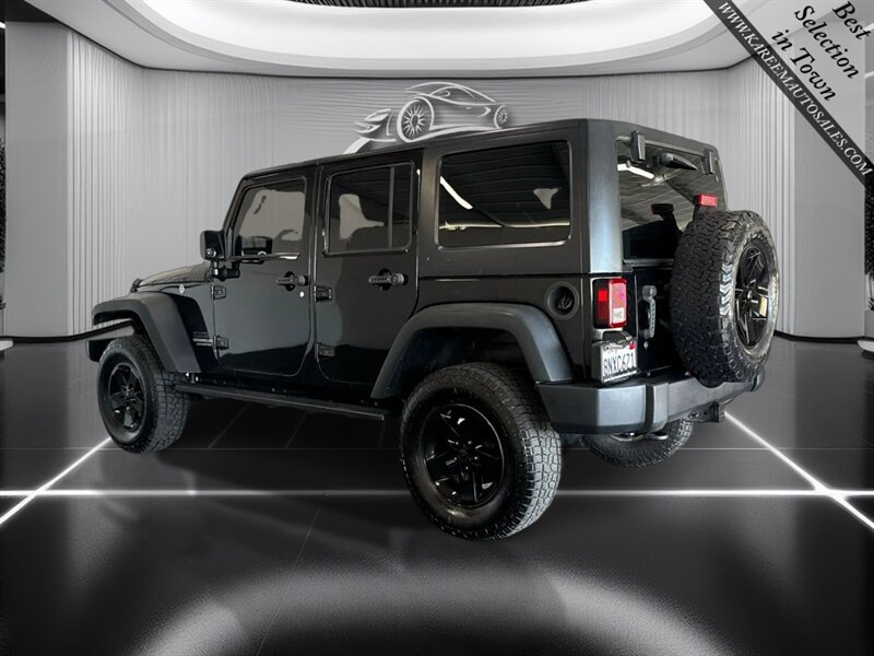 Used 2012 Jeep Wrangler Unlimited Sport w/ PWR Convenience Group AWD/4WD image 7