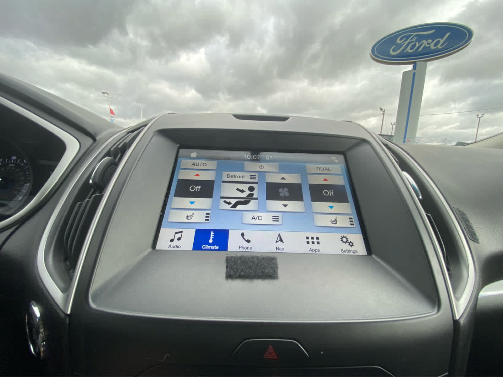 Used 2018 Ford Edge SEL w/ Equipment Group 201A AWD/4WD image 31