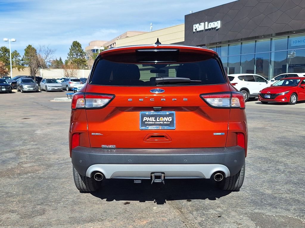 Used 2020 Ford Escape SEL image 4