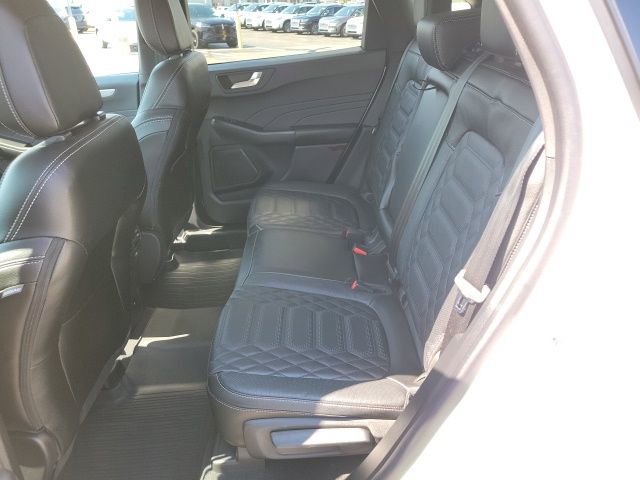 Used 2023 Ford Escape Platinum w/ Premium Technology Package image 18