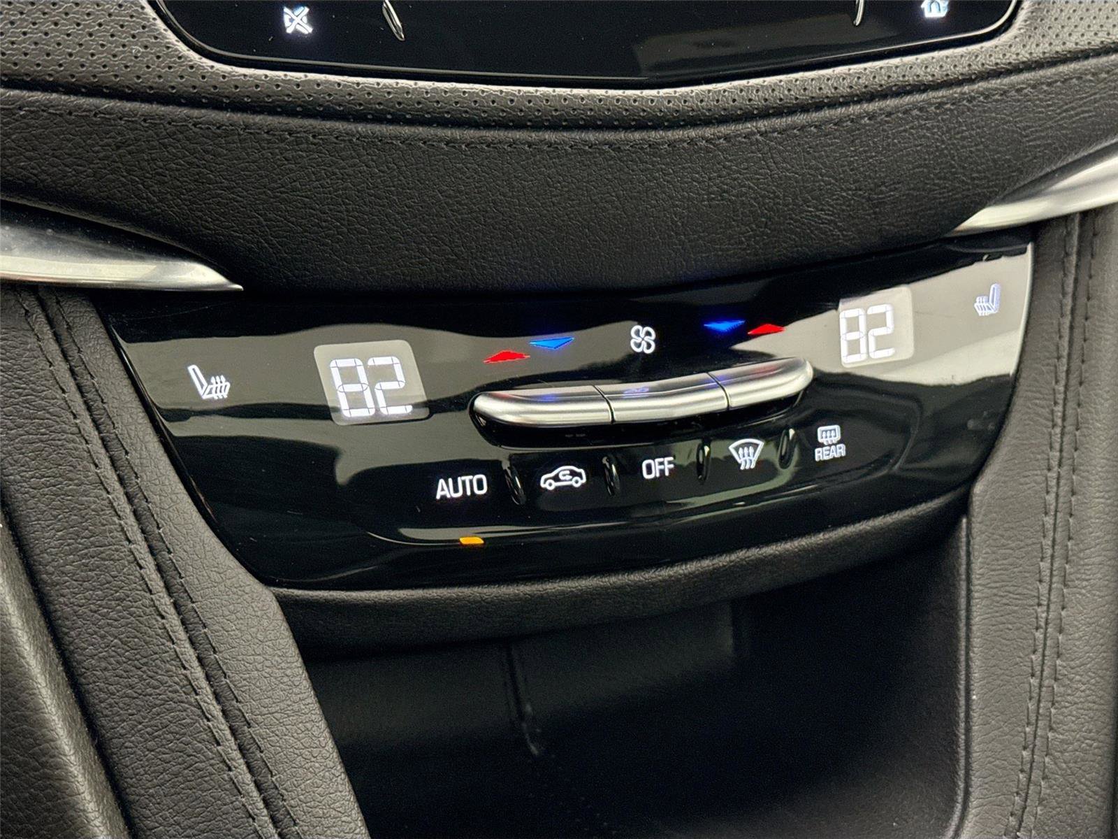 Used 2025 Cadillac XT5 Premium Luxury image 27