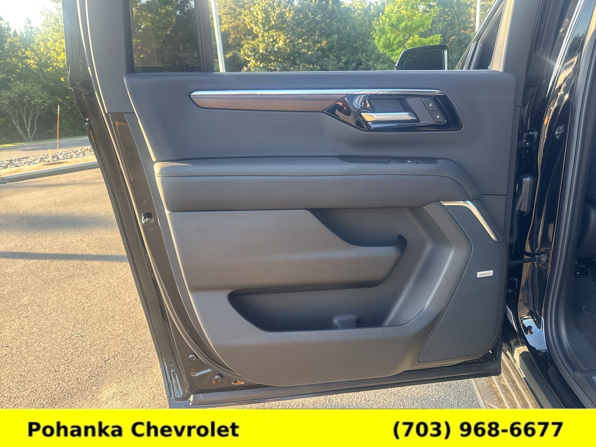 New 2026 Chevrolet Suburban High Country w/ Sun And Tow Package AWD/4WD image 28