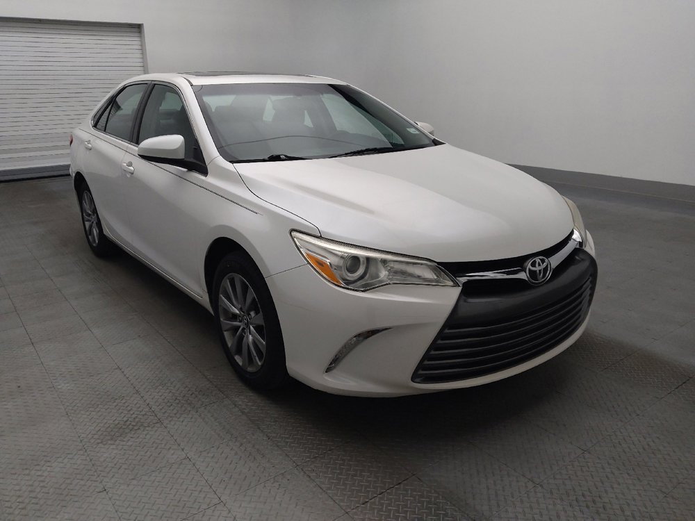 Used 2017 Toyota Camry XLE FWD image 13